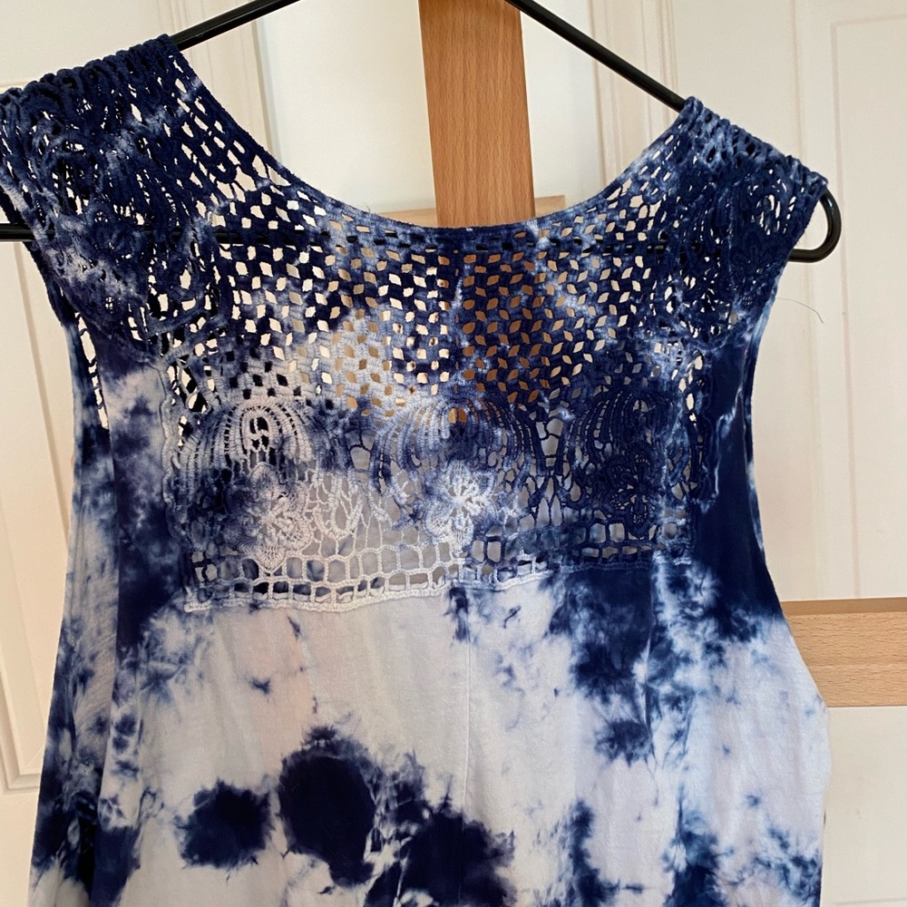 American Age Crochet Back Tie-dye Tank - Picture 2 of 3